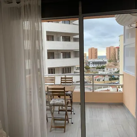 Con Encanto Y Piscina 公寓 丰希罗拉